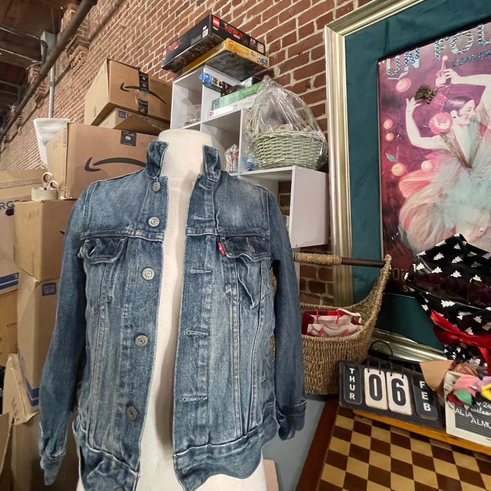 Levi's Denim Jacket Vtg LEVI’S Kids Denim Jean Jacket Unisex Trucker Jacke Sizes